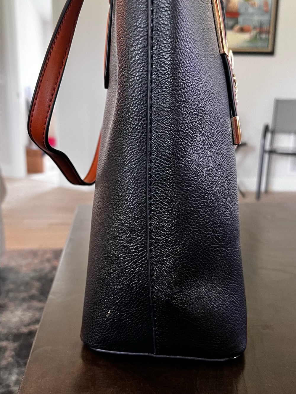 PortoVino Bella Vita Insulated Wine Tote Black Faux Leather Gold Hardware - Picture 4 of 10